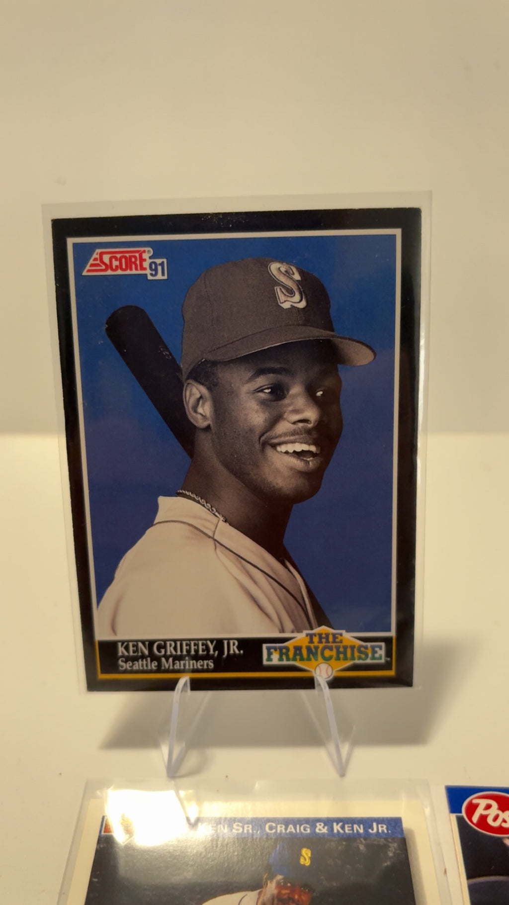Ken Griffey Jr. 1990’s 4 card lot